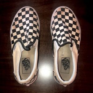 black and white checkered vans